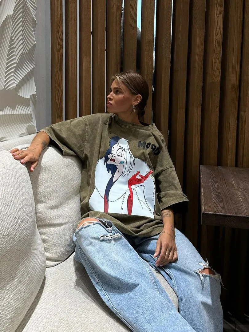 Cartoon print design T-shirt
