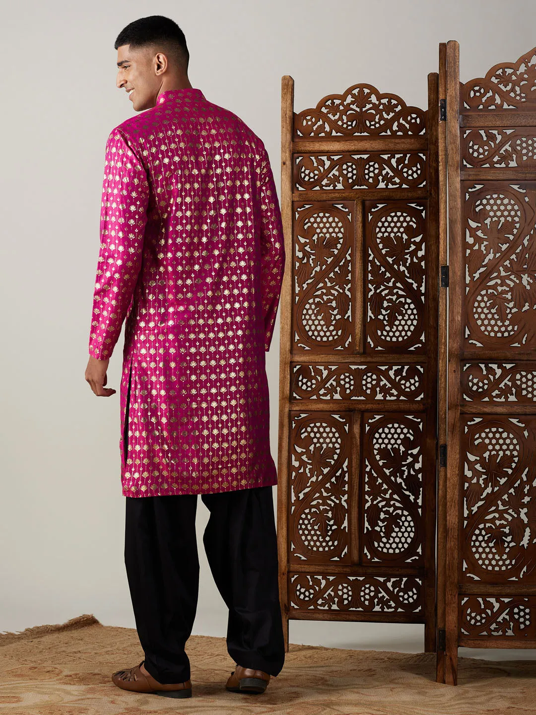 Jashvi Men's Dark Pink Foil Printed Kurta With Black Patiala Set