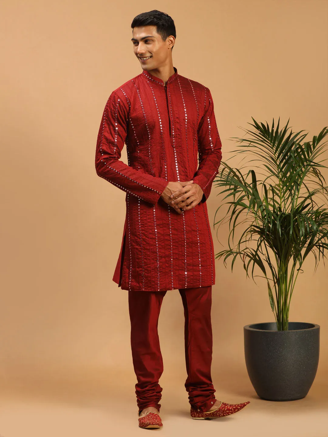 Jashvi Men's Maroon Mirror Kurta  Pyjama Set
